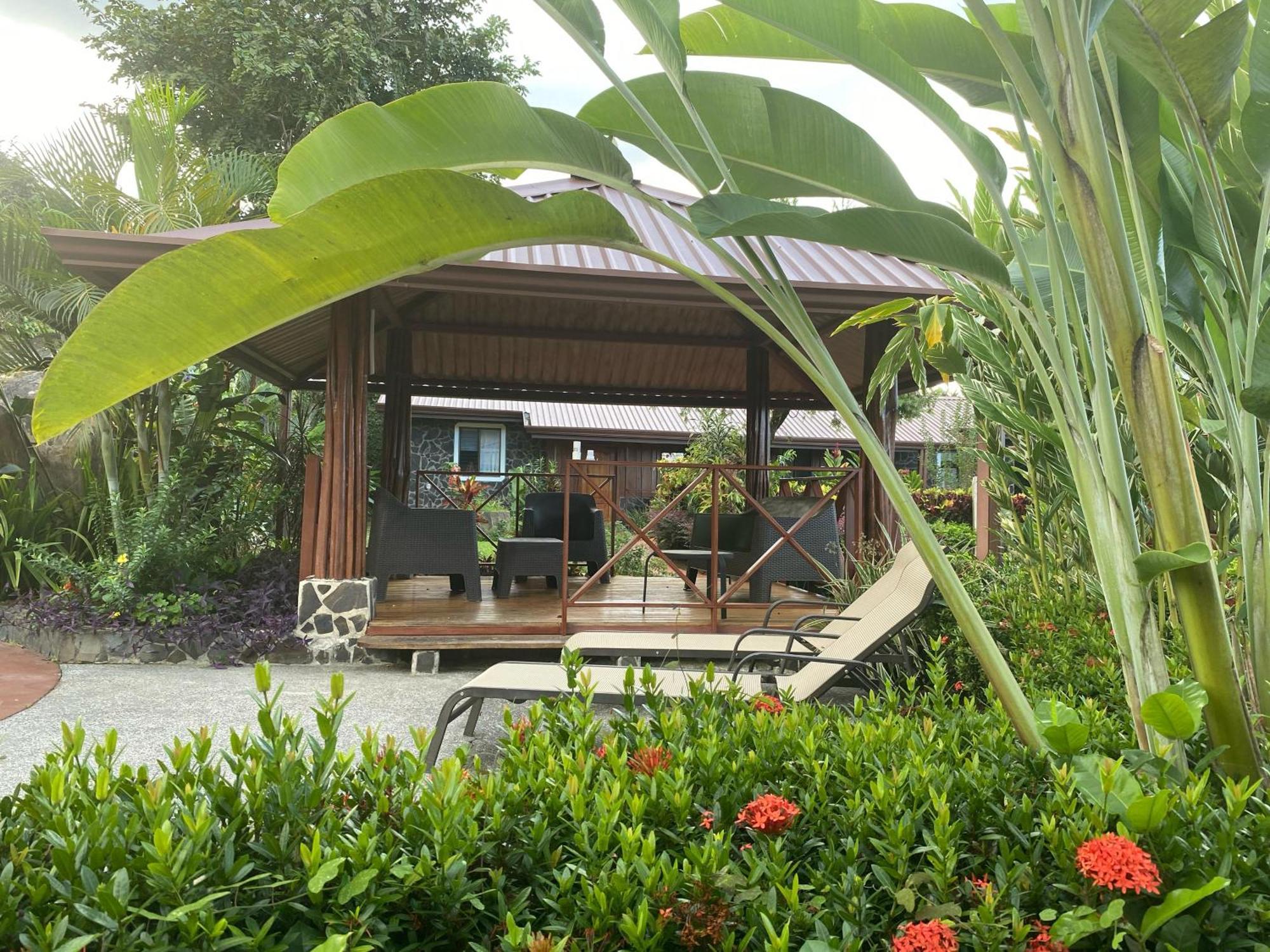 Iris Arenal Hotel La Fortuna 外观 照片