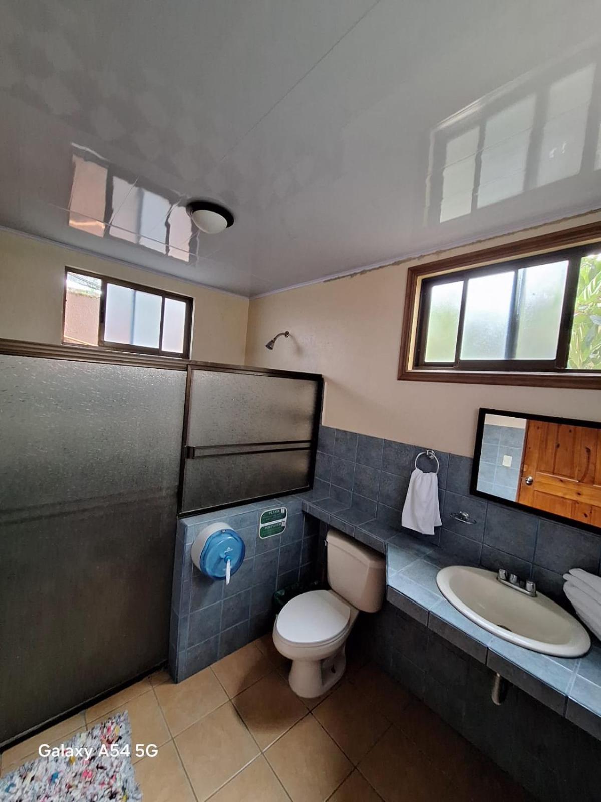 Iris Arenal Hotel La Fortuna 外观 照片