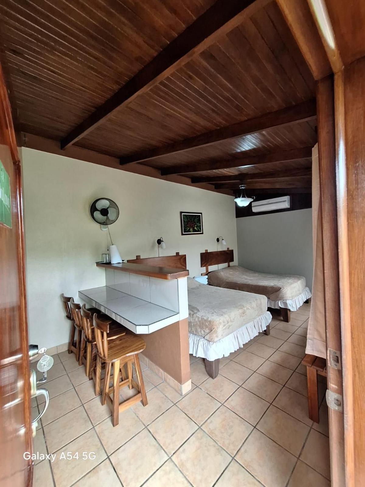 Iris Arenal Hotel La Fortuna 外观 照片